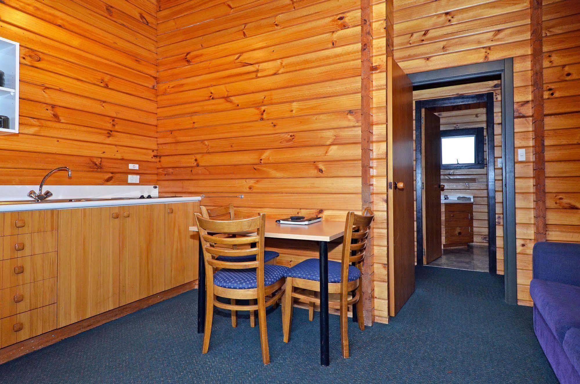Leith Valley Holiday Park And Motels Dunedin Dış mekan fotoğraf